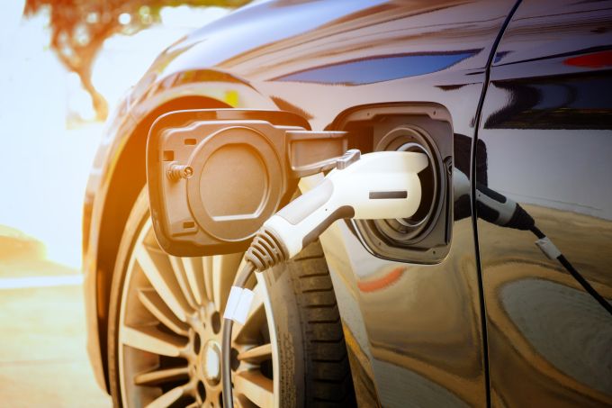 charging electric car
