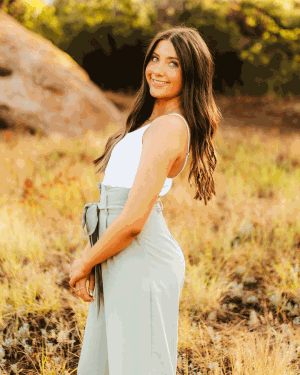 2026 Scholarship Winner Raina