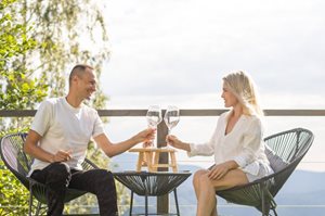 couple having drinks on patio