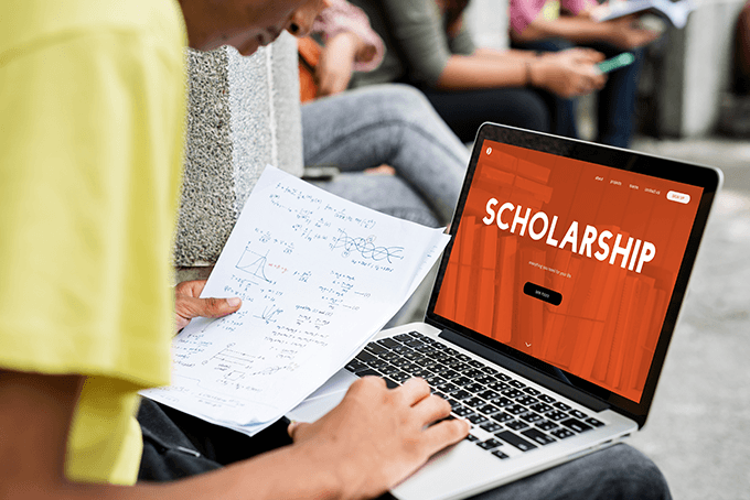 7 Tips to Leverage Scholarship & Grant Opportunities  
