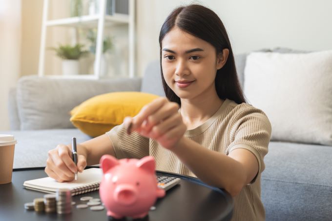 How Much Money Should You Have in Savings 